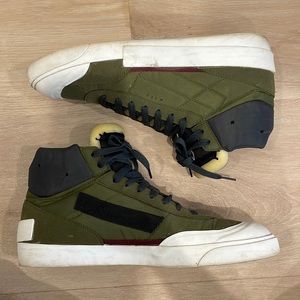 Nike Men’s Size 10 high tops